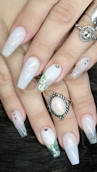 Careful Nail Services Built Around Your Comfort, Style, And Safety 02